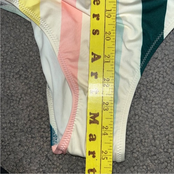 Solid & Striped One‑Piece Swimsuit Women’s Size Medium NWT - Picture 16 of 16